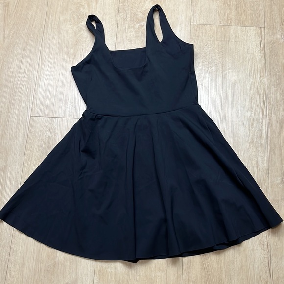 SPANX Tank Minidress black, size medium 1212 - Picture 4 of 8